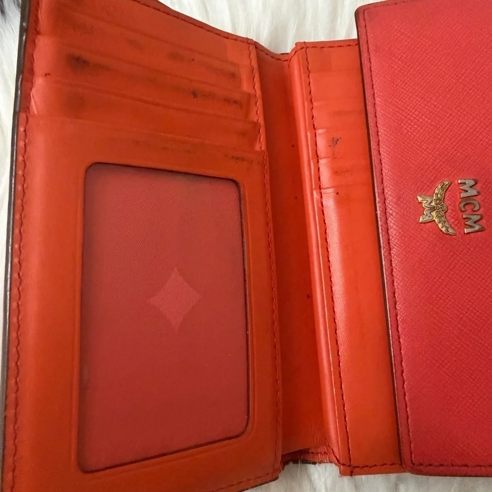 MCM Red Saffiano Leather Bifold Wallet – Gold Logo Pristine RARE